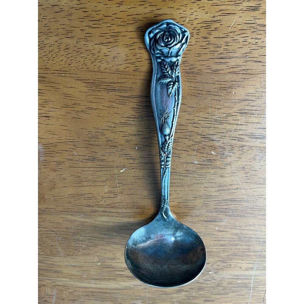 Berkshire Silver Co Silverplated Gravy Ladle Ornate Victorian Rose Coquette
